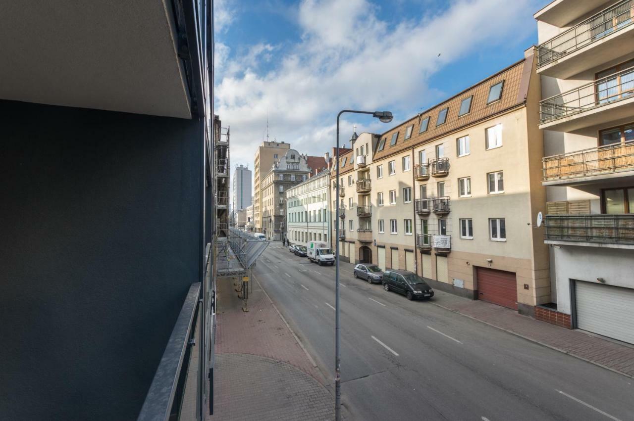 Manufaktura Praska Apartment Varşovia Exterior foto